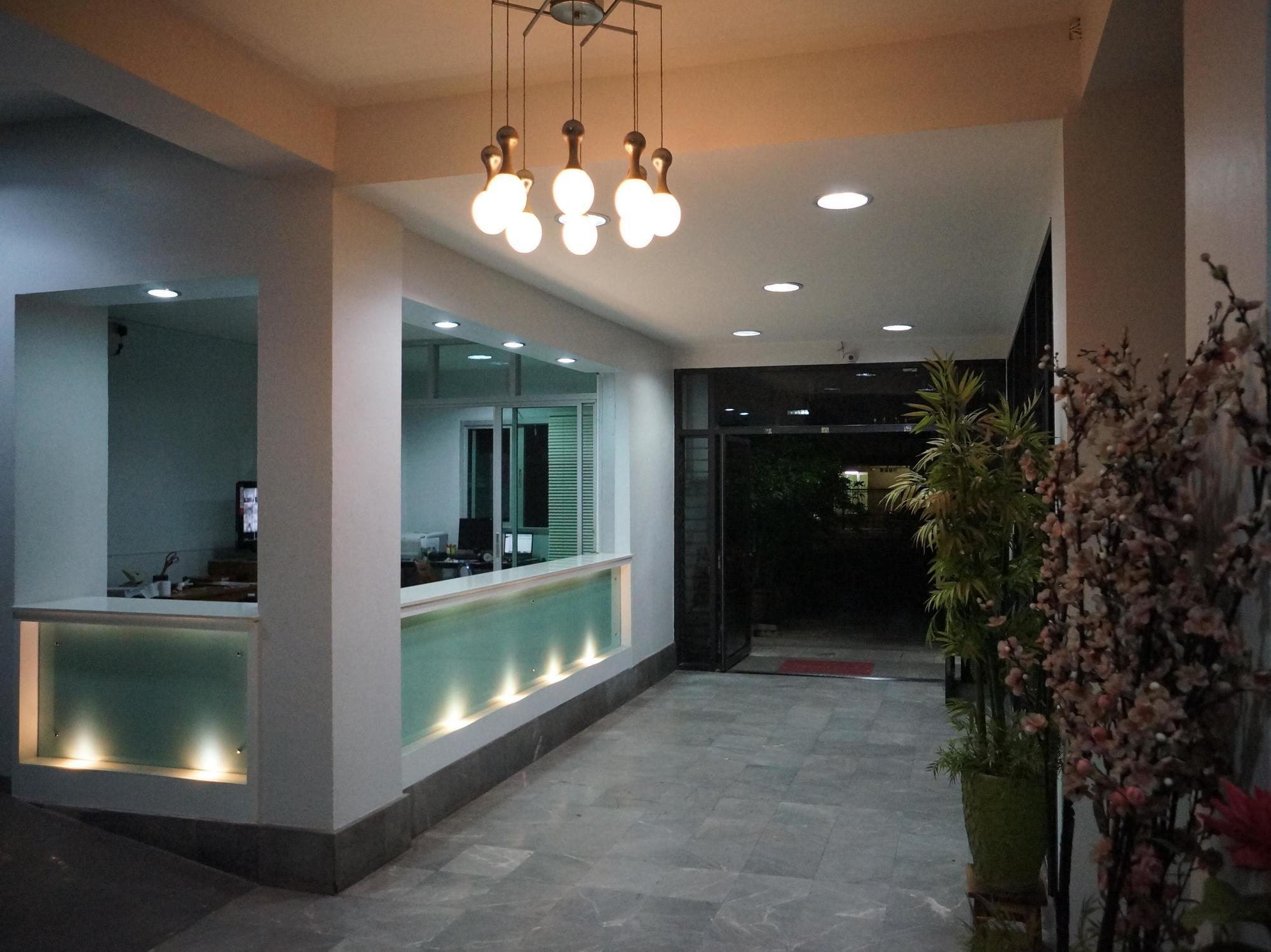 Baan Kaew Mansion Aparthotel Bangkok Luaran gambar