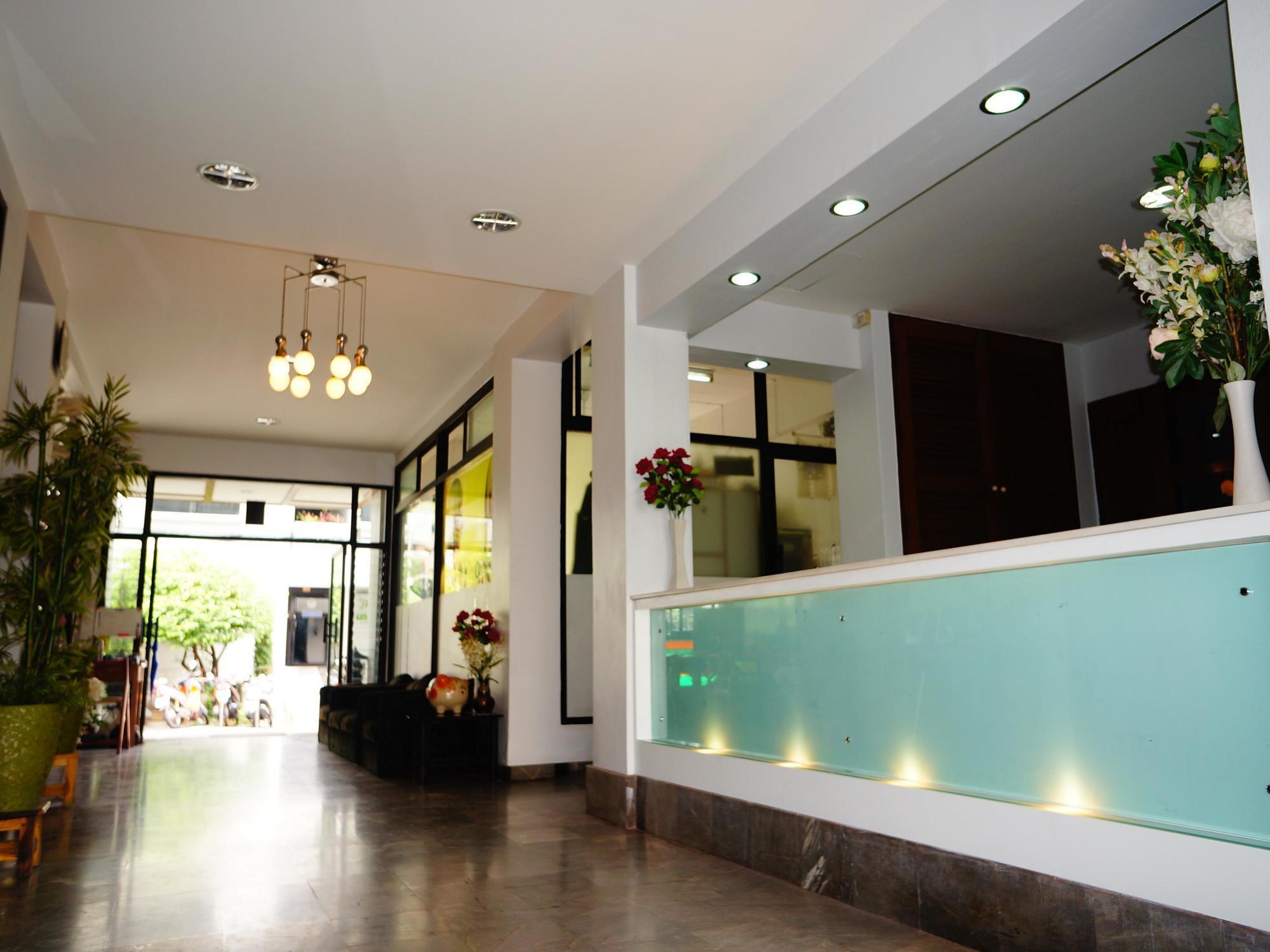Baan Kaew Mansion Aparthotel Bangkok Luaran gambar